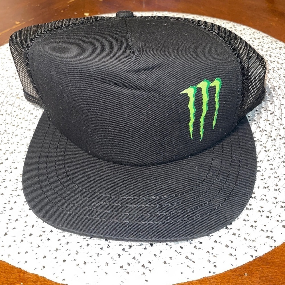 COPY - NWT MONSTER ENERGY SnapBack Trucker Hat